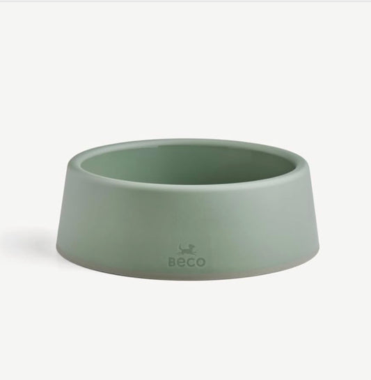Beco Dog Bowl – Large White Steady Bowl made from Recycled Plastic, featuring a Non-Slip Rubber Base for secure feeding.